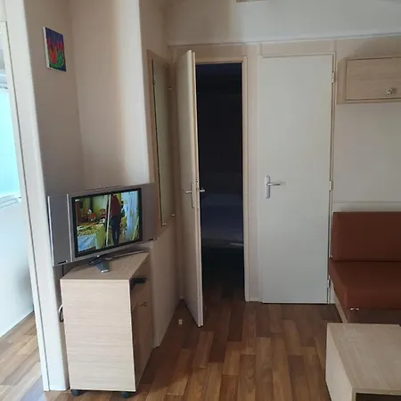 Campingplads Mobil-home Saint-Chéron